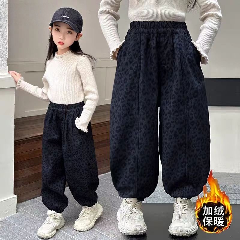 女童豹纹秋冬加绒加厚2025休闲新款儿童裤子运动裤洋气休闲长裤潮