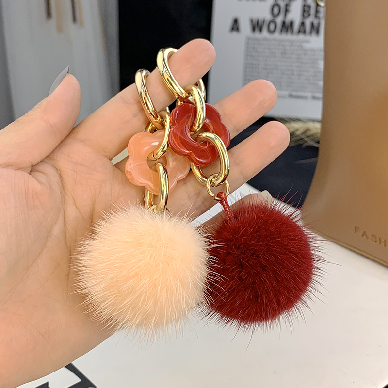 可爱水貂毛毛球挂件车钥匙扣女包包挂饰ins网红创意简约皮草挂链