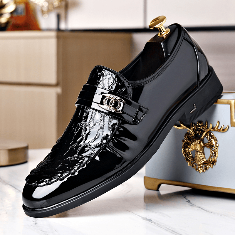 亮皮套脚男新款商务休闲皮鞋潮流