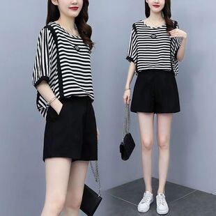 大码 女士2025新款 小个子胖mm遮肚子设计感洋气 套装 条纹短裤
