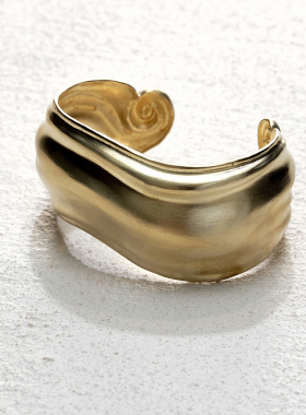 Apt 26SS 波韵手镯