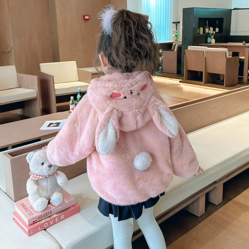 宝宝皮草外套2025新款