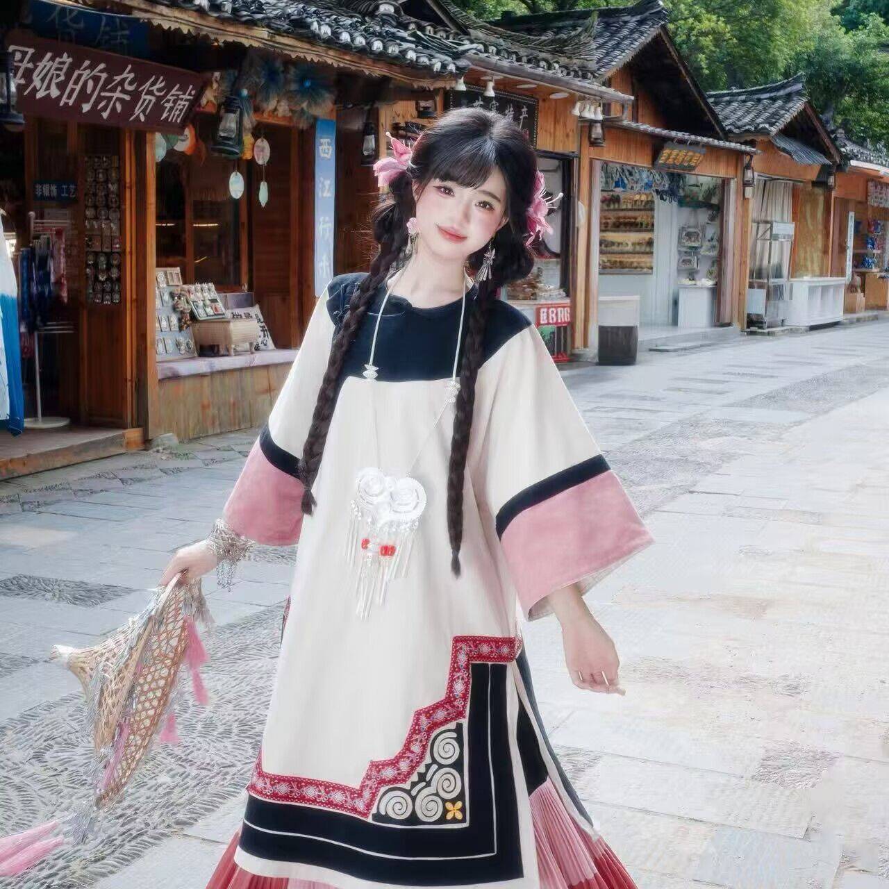 彝族火把节影楼旅拍套装