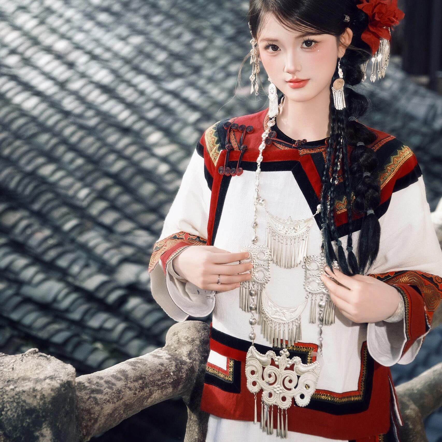 中式彝族传统旅拍爆款摄影服