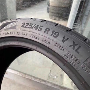 德国马牌静音轮胎225/45R19 96V UC6SUV原配红旗H5 06/ICON阿特兹