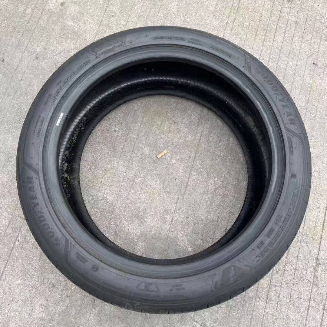 银河E8原配固特异轮胎245/45R19 102V 御乘三代 原厂正品拆车新图片