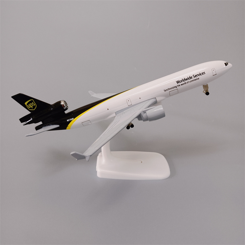20cm美国UPS运输机麦道MD-11航空合金仿真飞机模型金属航模带轮子