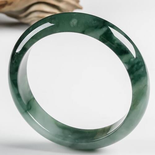 正品翡翠正圈手镯飘花油青