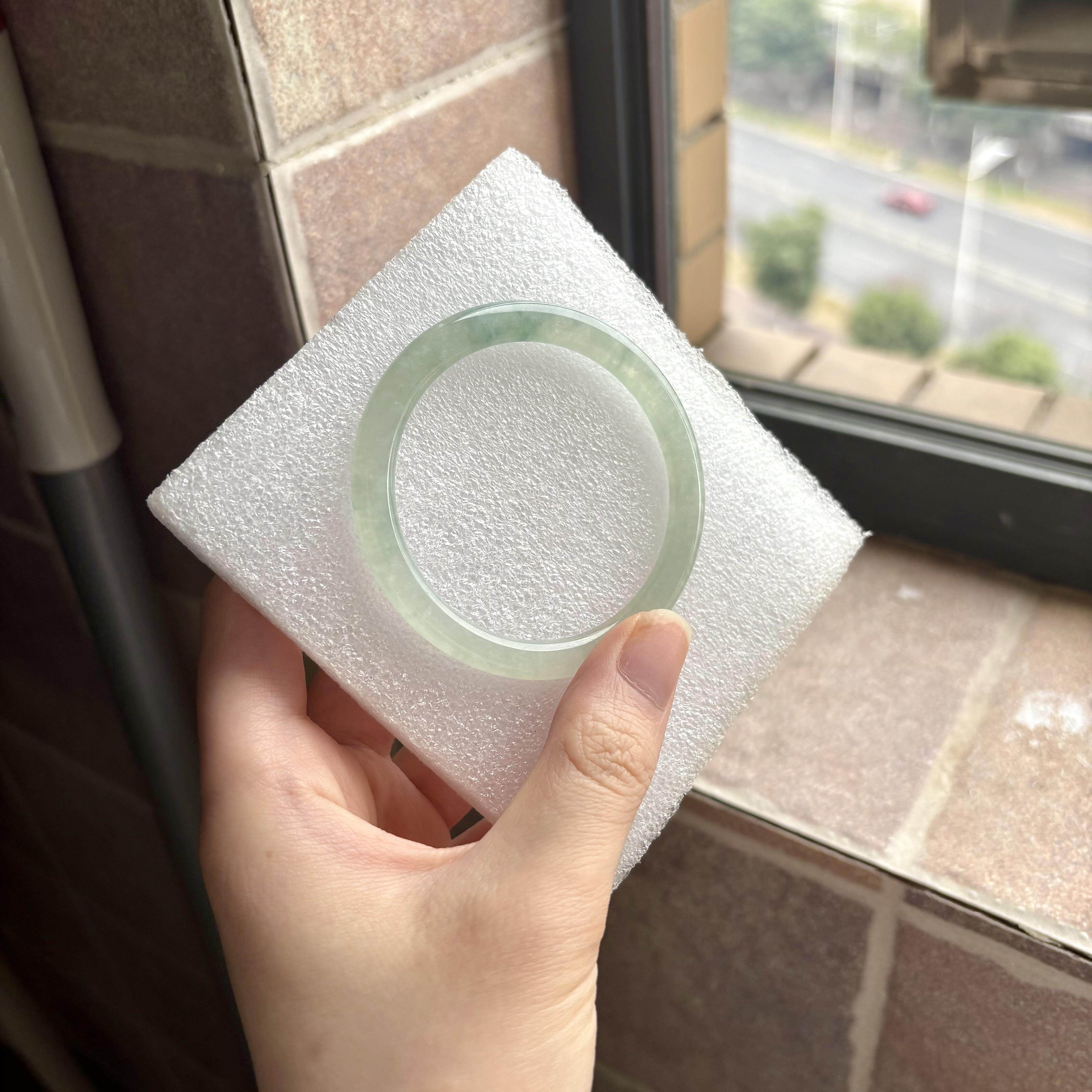 月下青漪缅甸冰种细圆条翡翠处理手镯冰晴水色叠戴百搭叮当镯子女