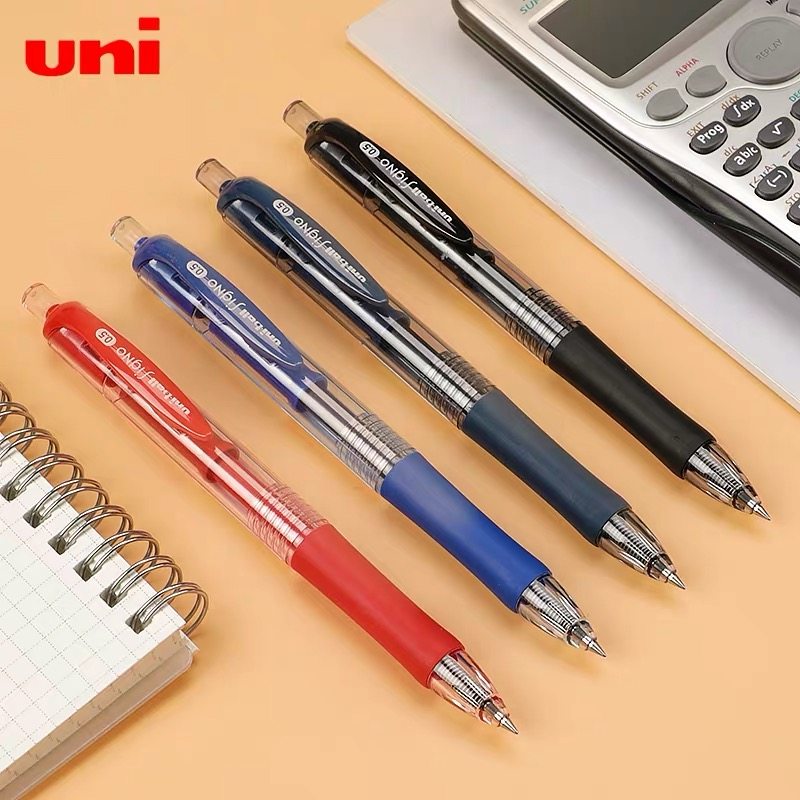 日本uni三菱笔按动中性笔umn152学生用黑笔uniball笔芯0.