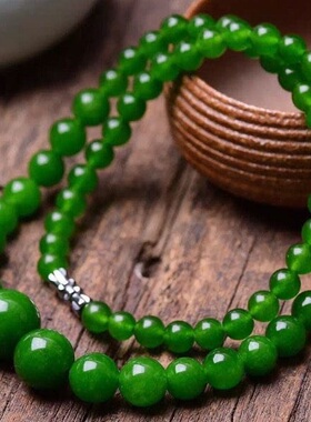 高档绿色菠菜绿项链锁骨男女项链挂坠珠子饰品塔链妈妈链送礼