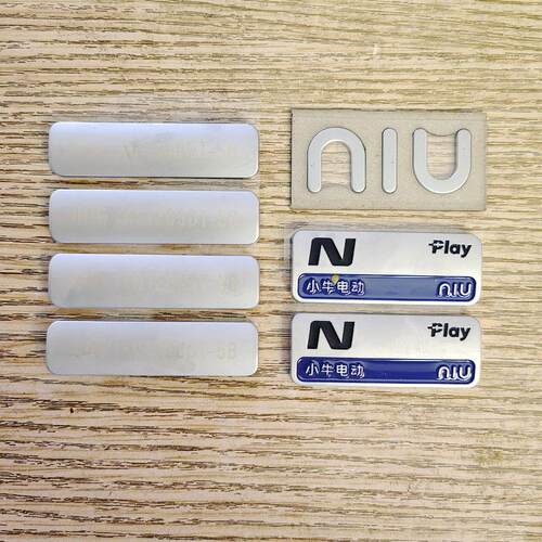 Nplay车体硬标原装车标标志车体