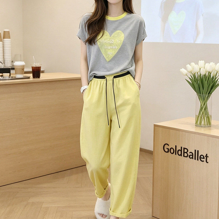 小个子时尚休闲套装女2026夏季高级感洋派宽松减龄短袖t恤两件套