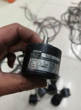 询价欧姆龙编码器E6C3-AG5B有8个，包好包邮，一个120元