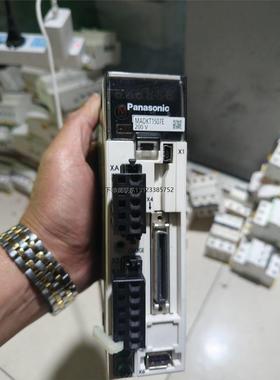 询价松下伺服MADKT1507E有一个，成色好，包好包邮，一个2