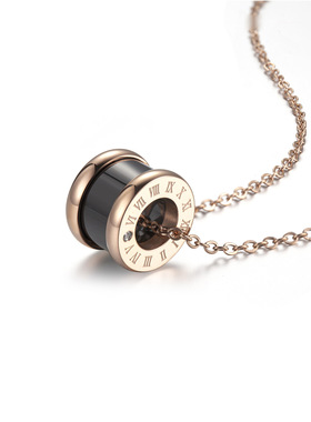 罗马数字陶瓷钻石项链时尚百搭高级感不掉色小蛮腰真钻吊坠锁骨链