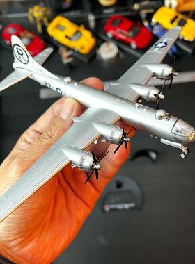 1:200合金飞机B29运输机空中堡垒成品金属模型机轮可拆卸配支架
