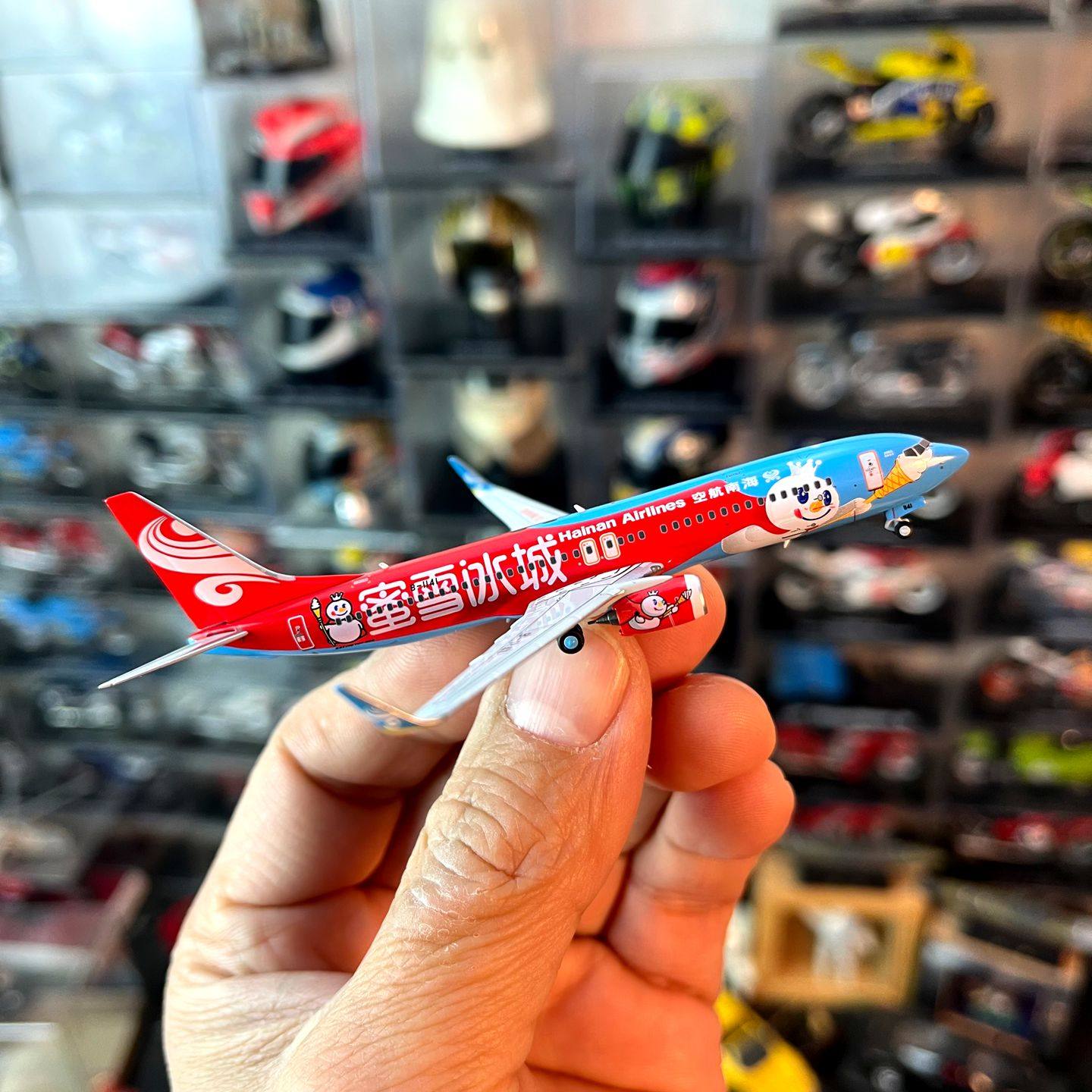 NG1：400比例合金飞机波音737-800海南航空蜜雪冰城模型礼品藏品