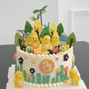 网红森系奶龙蛋糕装饰摆件卡通奶龙气球雨丝儿童生日甜品烘焙插件