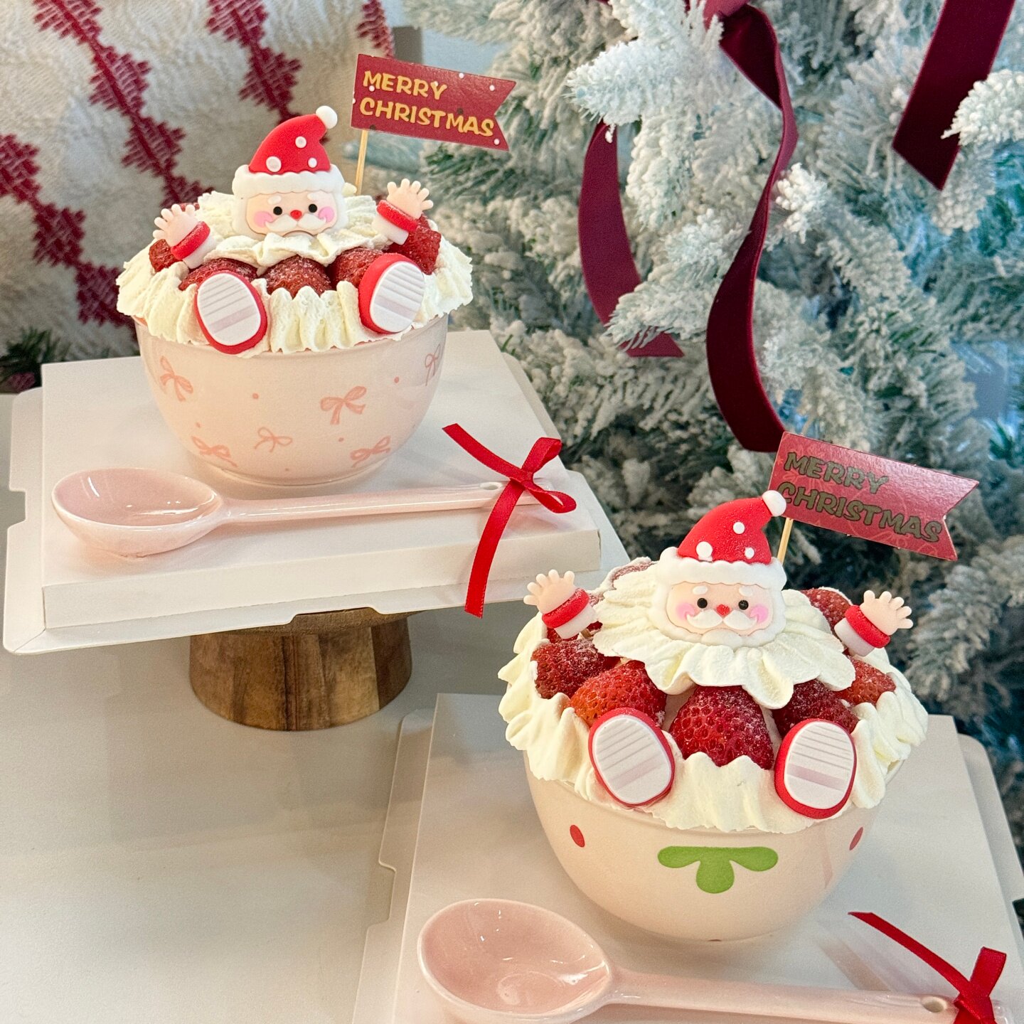 2026圣诞节快乐蛋糕装饰插旗粉色蝴蝶结陶瓷碗可爱KT猫甜品装扮