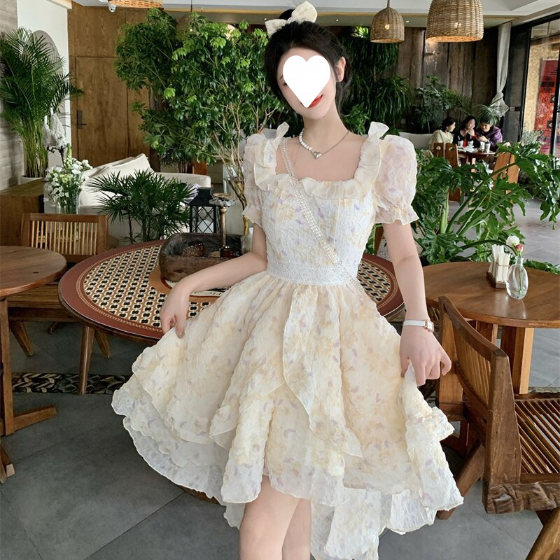 前短后长方领连衣裙女夏季不规则设计感迪士尼穿搭在逃公主蓬蓬裙