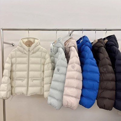 新国标90白鸭绒加厚排骨羽绒服女