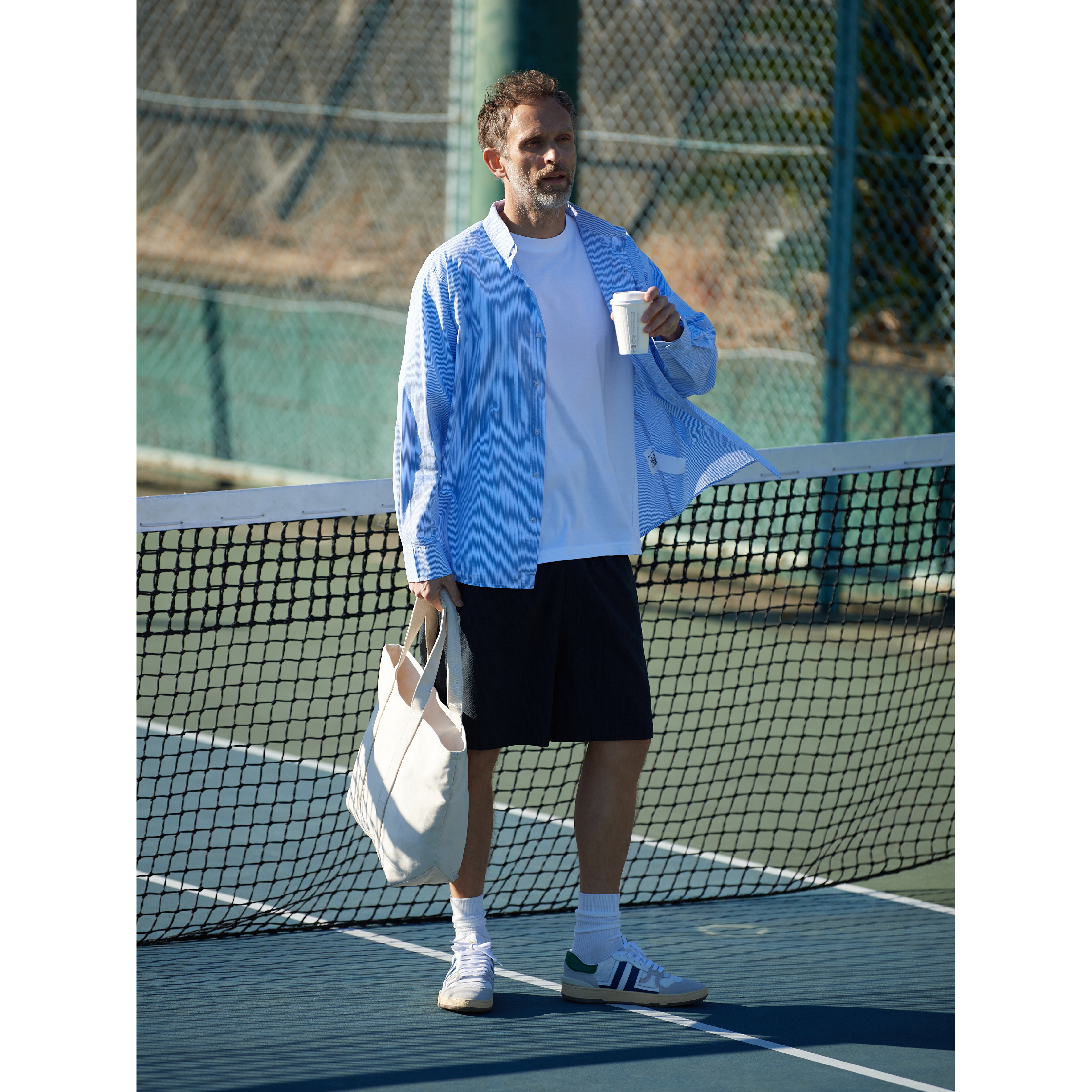 随性通勤风细条纹极简衬衫