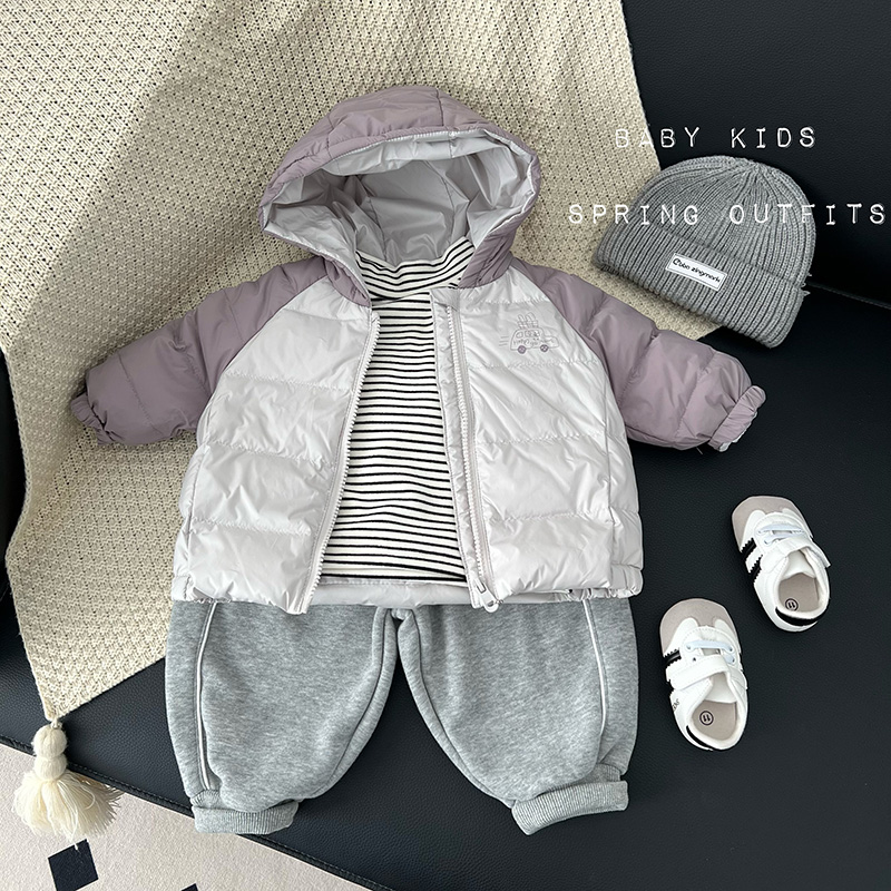 婴儿冬装外套衣服男女宝宝冬季轻薄可爱卡通羽绒服外出连帽上衣潮
