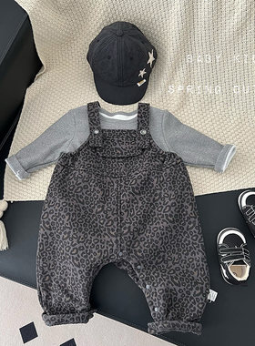 婴儿冬装衣服冬季男宝宝加绒T恤豹纹背带裤套装外出连体衣两件套