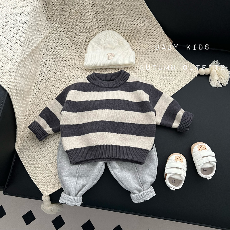 男宝宝秋冬衣服婴幼儿童冬季加厚条纹毛衣外出针织上衣外穿毛线衣