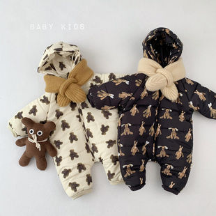 INS冬季男女宝宝棉服连体衣婴幼儿童夹棉加绒加厚小熊外出爬爬服