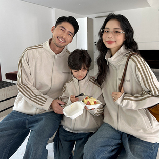 亲子装2025新款外套春秋装一家三四口户外活动装家庭装母子母女装