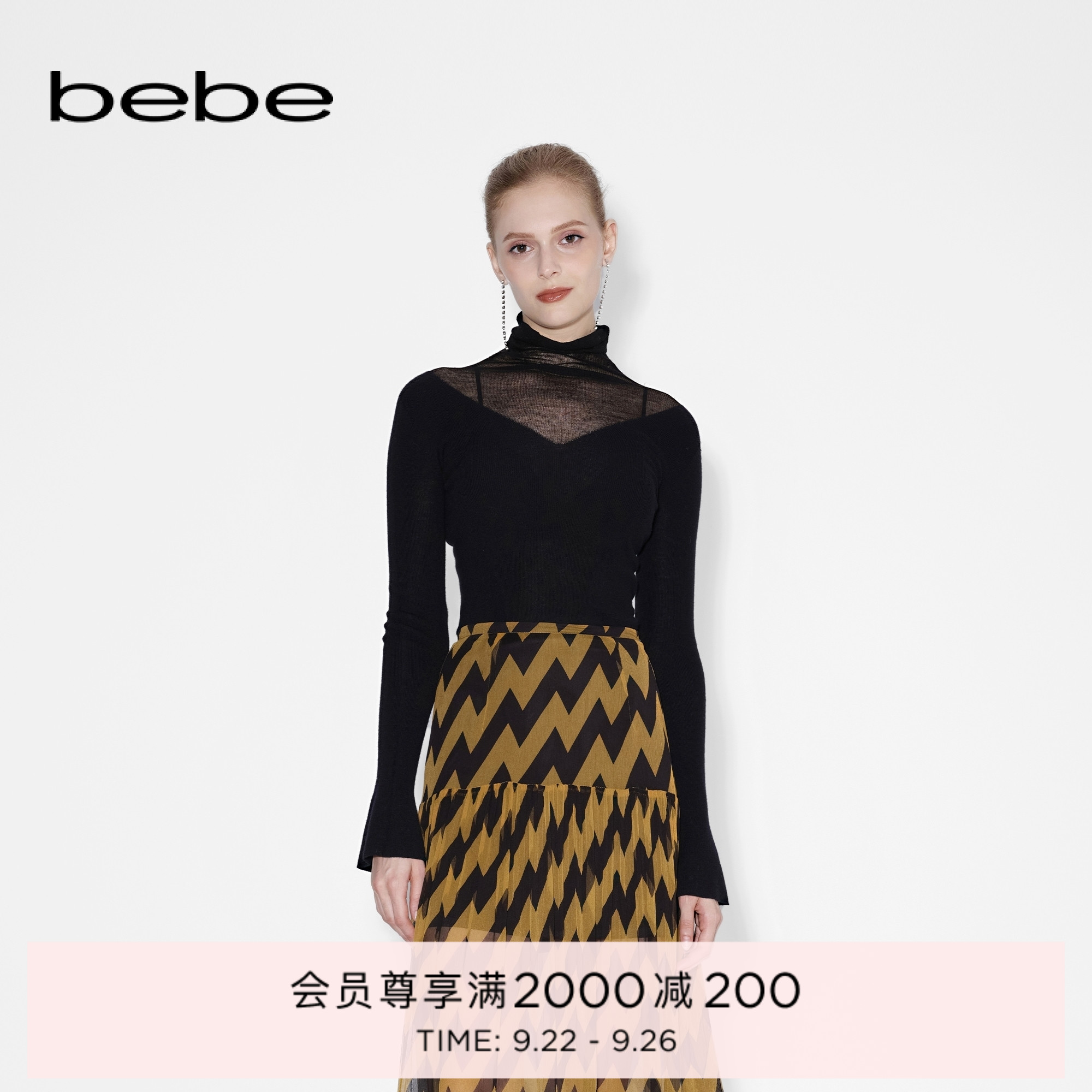 bebe冬季新款半高领微透针织衫