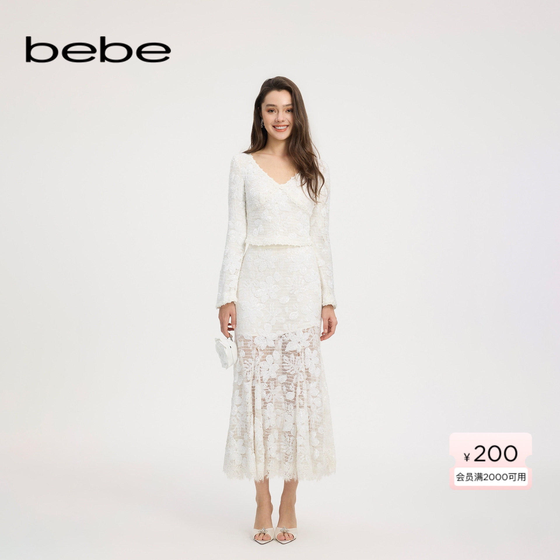 bebe2025夏季新款女士蕾丝拼接摇曳生姿鱼尾镂空半身裙220114