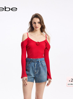 bebe秋季系列女士时尚气质玫瑰花露肩荷叶边修身针织上衣330502