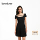 bebe夏季 系列方领高腰抽褶泡泡袖 烫仿钻蝴蝶结针织连衣裙230910