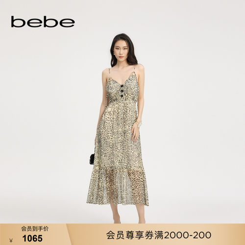 bebe夏季新款豹纹印花连衣裙