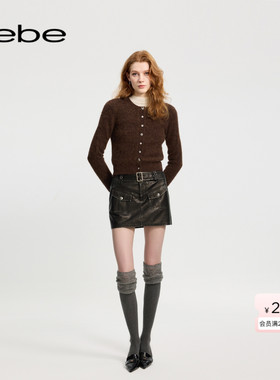 bebe冬季系列女士设计感复古气质A字短款皮裙半身裙420211