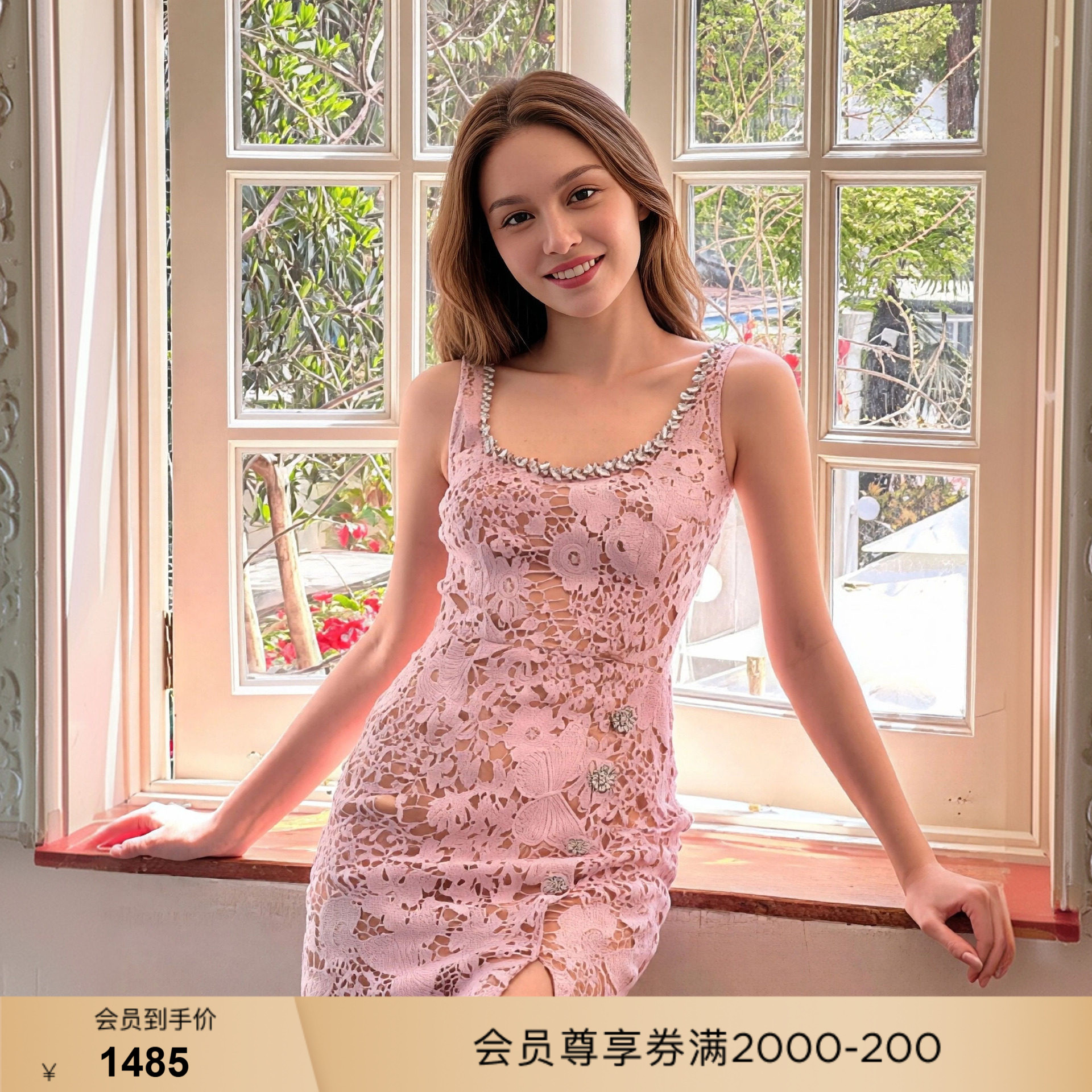bebe夏季新款无袖蕾丝连衣裙图片