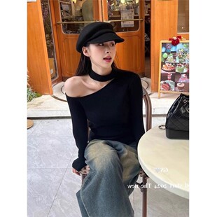 设计感露肩性感内搭针织打底衫女秋冬季挂脖气质打底毛衣辣妹上衣