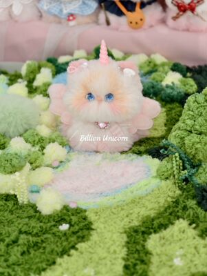 现货成品Billion Unicorn原创设计小猫玩偶毛绒公仔可爱礼物