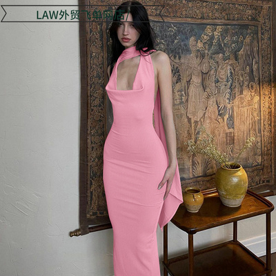 Sleevelesssequinbacksplitsexyp