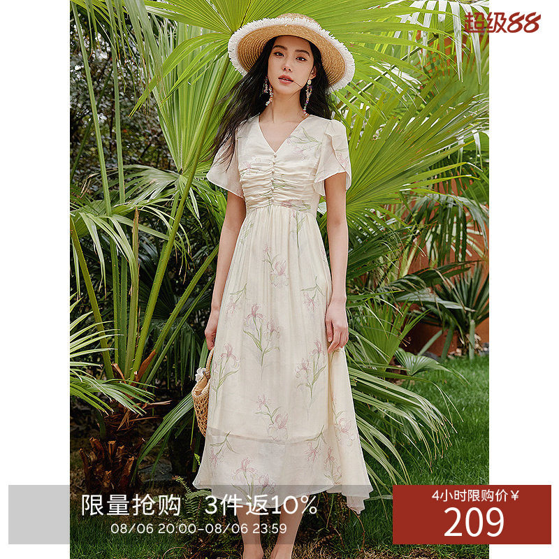 衣香丽影碎花连衣裙夏款气质减龄法式泡泡袖V领裙子