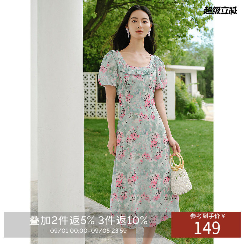 衣香丽影木耳边碎花连衣裙夏季泡泡袖减龄裙子