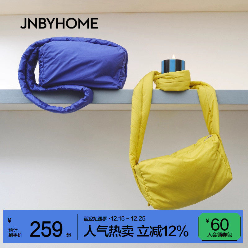 JNBYHOME江南布衣25年秋季新男女单肩斜挎包轻便柔软休闲复
