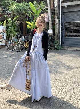 森系孕妇裙春夏连衣裙2025年气质蓝色竖条纹背心裙大码度假风长裙