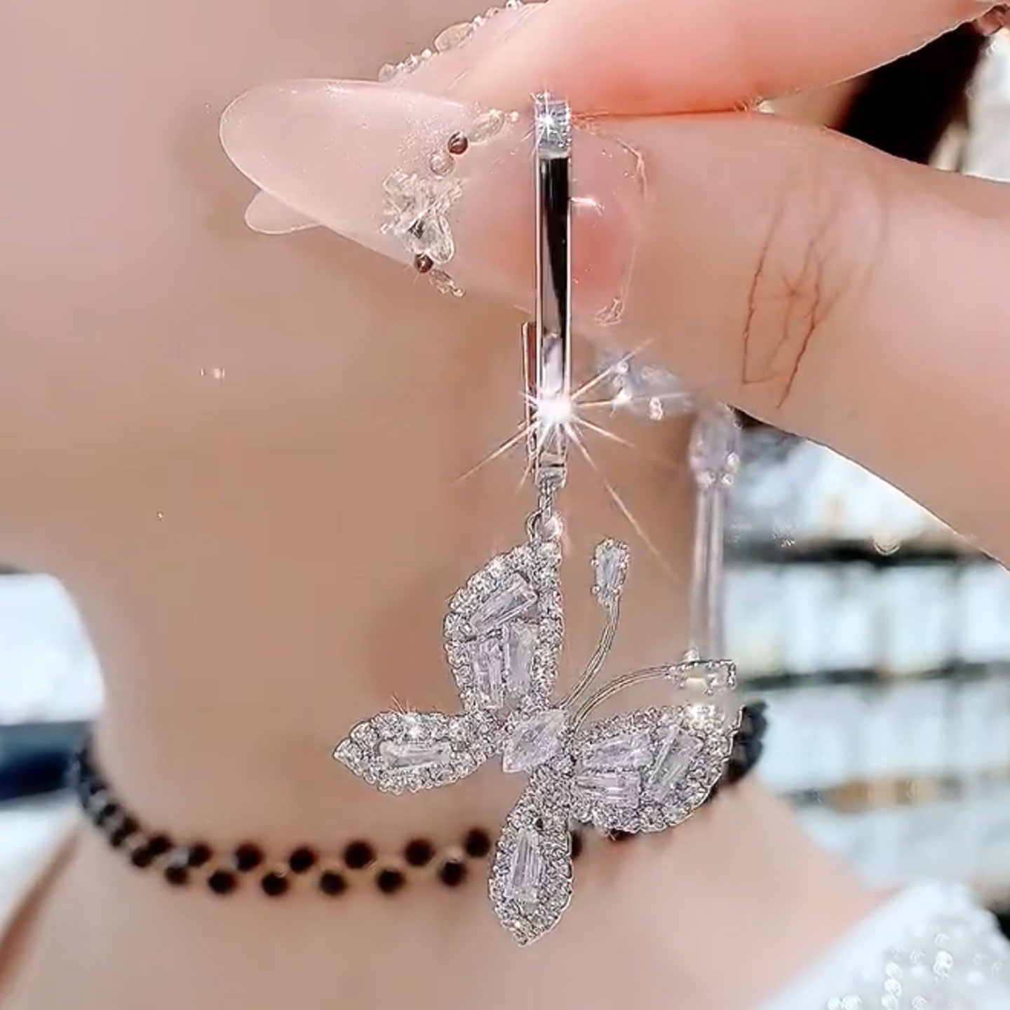 个性独特百搭高级感银色蝴蝶耳扣