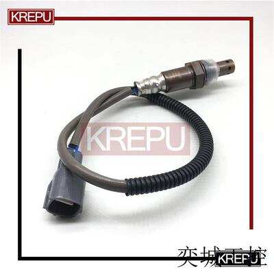 适用丰田海狮HIAC配件2013款2KD KDH汽车前后氧传感器89467-26030