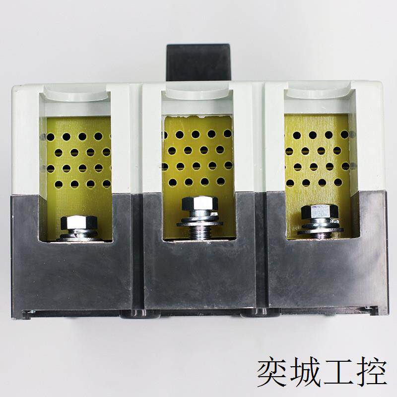 NM10系列 3级塑壳断路器空气开关空开100A80A 60A120A250A