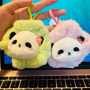 Hello fafa可爱熊猫花花独叶草关山樱毛绒公仔挂件百搭钥匙扣挂饰